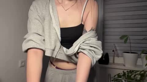 Sarah online show from February 28, 2026, 3:24 pm