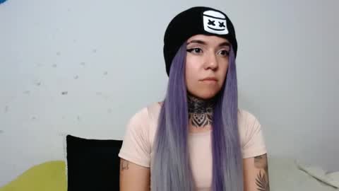 Snapshot of lannie_gonzales chatting on January 28, 2025, 2:21 am LANNIE   online show from January 28, 2025, 2:21 am