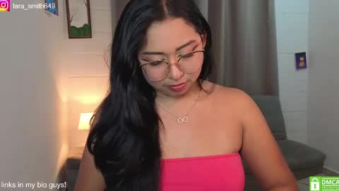 Lara  online show from May 17, 2026, 1:03 am
