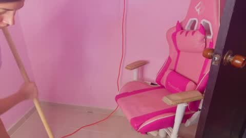 Snapshot of lara_aisha chatting on May 11, 2026, 8:28 pm LARA online show from May 11, 2026, 8:28 pm