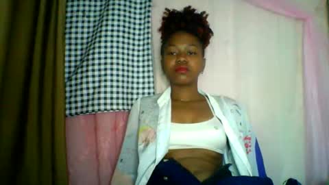 lara_belle online show from May 31, 2026, 11:17 am