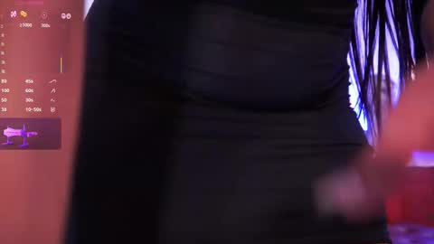 Snapshot of lara_giraldo chatting on February 9, 2026, 11:42 pm Hello Guys I am Lara Giraldo WELCOME To my room online show from February 9, 2026, 11:42 pm