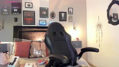 Lara Madisson online show from September 12, 2025, 12:22 am