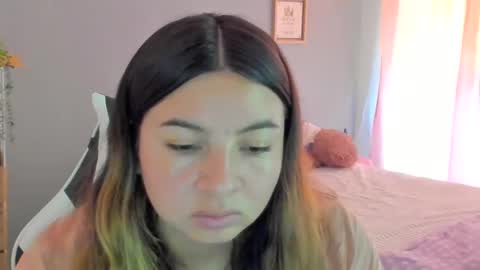 Lara online show from May 11, 2026, 8:50 pm