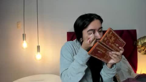  Lara Gold  online show from November 23, 2025, 2:06 pm