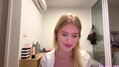 Stella online show from February 23, 2026, 10:12 am