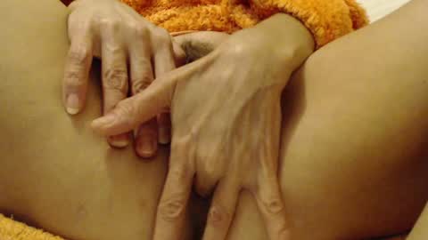 Snapshot of laralhotr chatting on December 2, 2024, 7:05 pm laralhotr online show from December 2, 2024, 7:05 pm