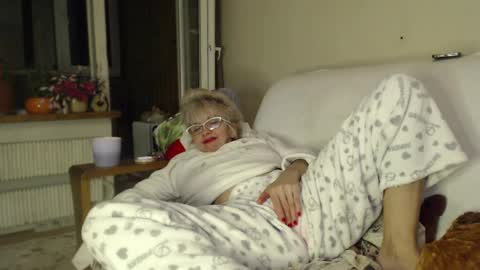 Snapshot of laralhotr chatting on March 8, 2025, 11:07 pm laralhotr online show from March 8, 2025, 11:07 pm