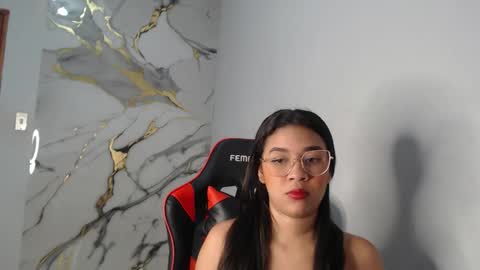 laralmanza online show from March 23, 2026, 12:31 pm