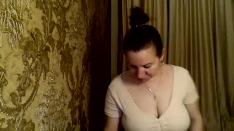 Snapshot of laraswity chatting on July 28, 2026, 8:23 pm LaraSwity online show from July 28, 2026, 8:23 pm