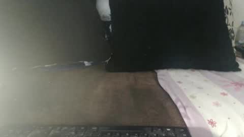 Snapshot of lariss__ chatting on April 16, 2026, 8:26 am Lariss online show from April 16, 2026, 8:26 am