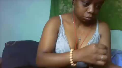 larissa645771 online show from March 17, 2026, 6:22 pm