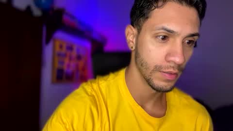 Snapshot of larry_jones chatting on December 11, 2024, 12:23 pm andrew online show from December 11, 2024, 12:23 pm