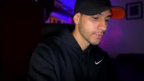 Snapshot of larry_jones chatting on December 15, 2024, 5:10 pm andrew online show from December 15, 2024, 5:10 pm