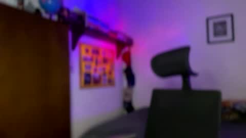 Snapshot of larry_jones chatting on December 31, 2024, 4:46 pm andrew online show from December 31, 2024, 4:46 pm