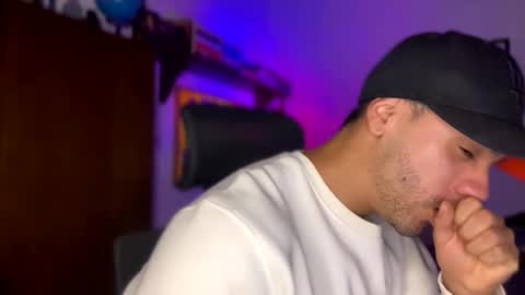 Snapshot of larry_jones chatting on January 3, 2025, 1:47 pm andrew online show from January 3, 2025, 1:47 pm