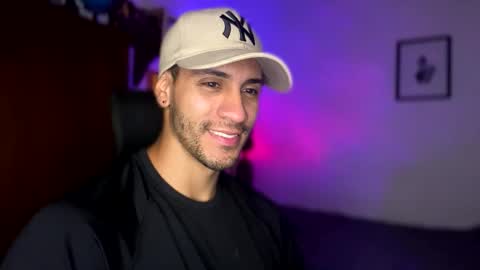 Snapshot of larry_jones chatting on January 6, 2025, 5:49 pm andrew online show from January 6, 2025, 5:49 pm