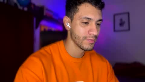 Snapshot of larry_jones chatting on January 7, 2025, 2:19 pm andrew online show from January 7, 2025, 2:19 pm