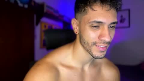 Snapshot of larry_jones chatting on January 10, 2025, 5:24 pm andrew online show from January 10, 2025, 5:24 pm