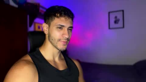 Snapshot of larry_jones chatting on January 21, 2025, 2:26 pm andrew online show from January 21, 2025, 2:26 pm