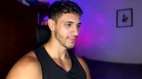 Snapshot of larry_jones chatting on January 21, 2025, 5:30 pm andrew online show from January 21, 2025, 5:30 pm