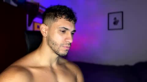 Snapshot of larry_jones chatting on January 27, 2025, 2:24 pm andrew online show from January 27, 2025, 2:24 pm