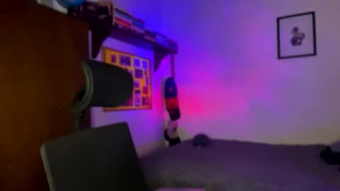 Snapshot of larry_jones chatting on February 2, 2025, 1:23 am andrew online show from February 2, 2025, 1:23 am