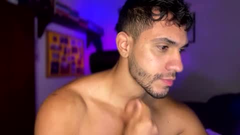 Snapshot of larry_jones chatting on February 4, 2025, 2:10 pm andrew online show from February 4, 2025, 2:10 pm