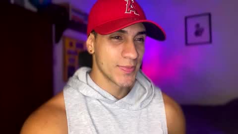 Snapshot of larry_jones chatting on February 10, 2025, 10:30 pm andrew online show from February 10, 2025, 10:30 pm