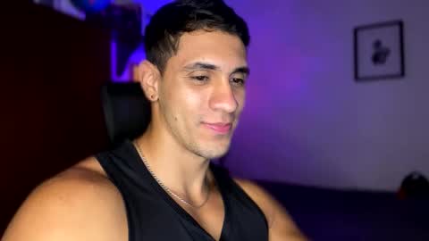 Snapshot of larry_jones chatting on February 12, 2025, 1:09 am andrew online show from February 12, 2025, 1:09 am