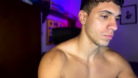 Snapshot of larry_jones chatting on February 12, 2025, 3:16 pm andrew online show from February 12, 2025, 3:16 pm