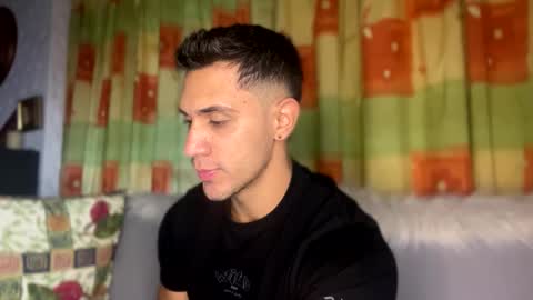 Snapshot of larry_jones chatting on February 12, 2025, 10:37 pm andrew online show from February 12, 2025, 10:37 pm