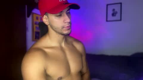 Snapshot of larry_jones chatting on February 23, 2025, 2:25 pm andrew online show from February 23, 2025, 2:25 pm