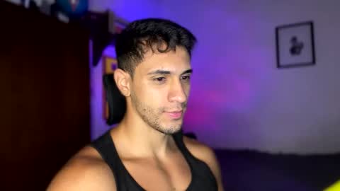 Snapshot of larry_jones chatting on February 25, 2025, 5:47 pm andrew online show from February 25, 2025, 5:47 pm