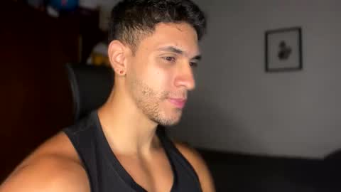 Snapshot of larry_jones chatting on February 27, 2025, 5:15 pm andrew online show from February 27, 2025, 5:15 pm