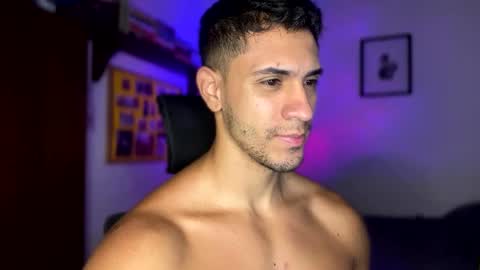 Snapshot of larry_jones chatting on March 3, 2025, 2:48 pm andrew online show from March 3, 2025, 2:48 pm