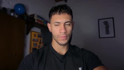 Snapshot of larry_jones chatting on October 3, 2025, 1:19 pm andrew online show from October 3, 2025, 1:19 pm