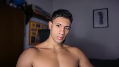 Snapshot of larry_jones chatting on October 24, 2025, 3:19 pm andrew online show from October 24, 2025, 3:19 pm