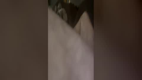 larrythelover23 online show from June 19, 2026, 7:01 am