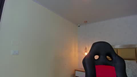  MIA  online show from September 23, 2025, 12:19 pm