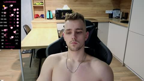 Snapshot of larstar01 chatting on February 4, 2025, 6:49 pm Lars online show from February 4, 2025, 6:49 pm