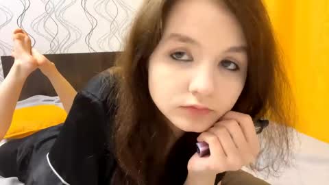 Mila online show from May 31, 2026, 6:20 pm