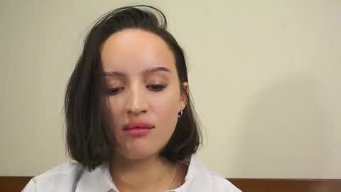 lashundamciver online show from November 17, 2025, 7:52 pm