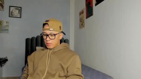 Snapshot of lass_nazar chatting on April 16, 2026, 1:28 am lass_nazar online show from April 16, 2026, 1:28 am
