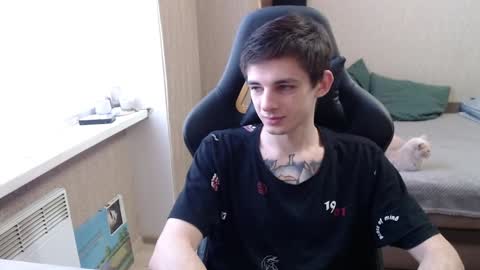 Snapshot of last_kenny chatting on December 14, 2024, 12:23 pm Kenny online show from December 14, 2024, 12:23 pm