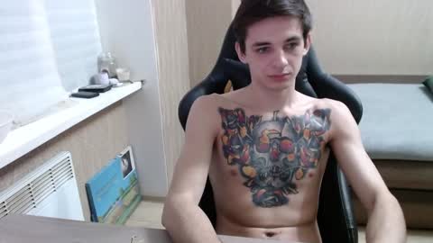 Snapshot of last_kenny chatting on December 24, 2024, 2:12 pm Kenny online show from December 24, 2024, 2:12 pm