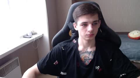 Snapshot of last_kenny chatting on February 7, 2025, 12:28 pm Kenny online show from February 7, 2025, 12:28 pm