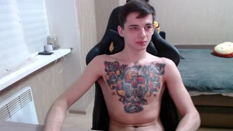 Snapshot of last_kenny chatting on February 7, 2025, 3:30 pm Kenny online show from February 7, 2025, 3:30 pm