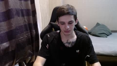 Snapshot of last_kenny chatting on October 20, 2025, 11:43 am Kenny online show from October 20, 2025, 11:43 am