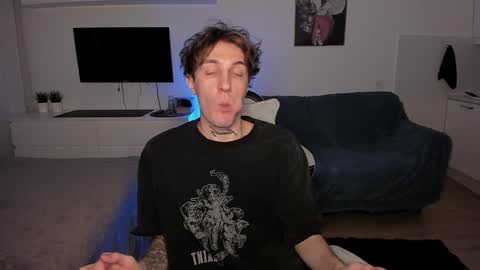 Snapshot of lastnight4you chatting on December 29, 2024, 2:06 am acie online show from December 29, 2024, 2:06 am